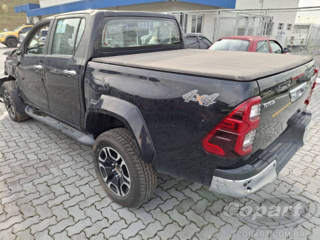 2024 TOYOTA HILUX CD 