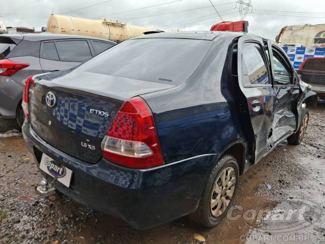 2013 TOYOTA ETIOS SEDA 