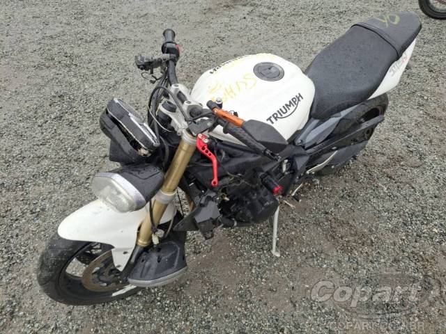 2014 TRIUMPH STREET TRIPLE 