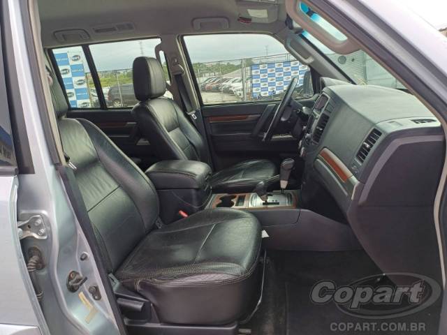 2008 MITSUBISHI PAJERO FULL 