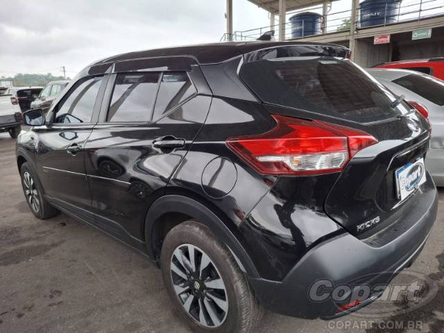 2021 NISSAN KICKS 