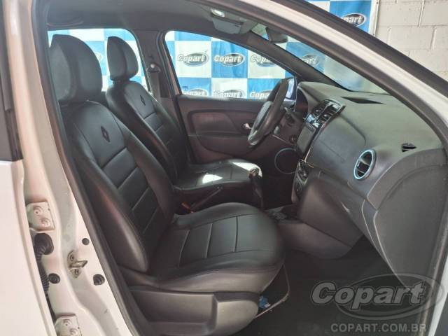 2018 RENAULT SANDERO 