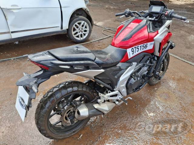 2025 HONDA NC 750X 