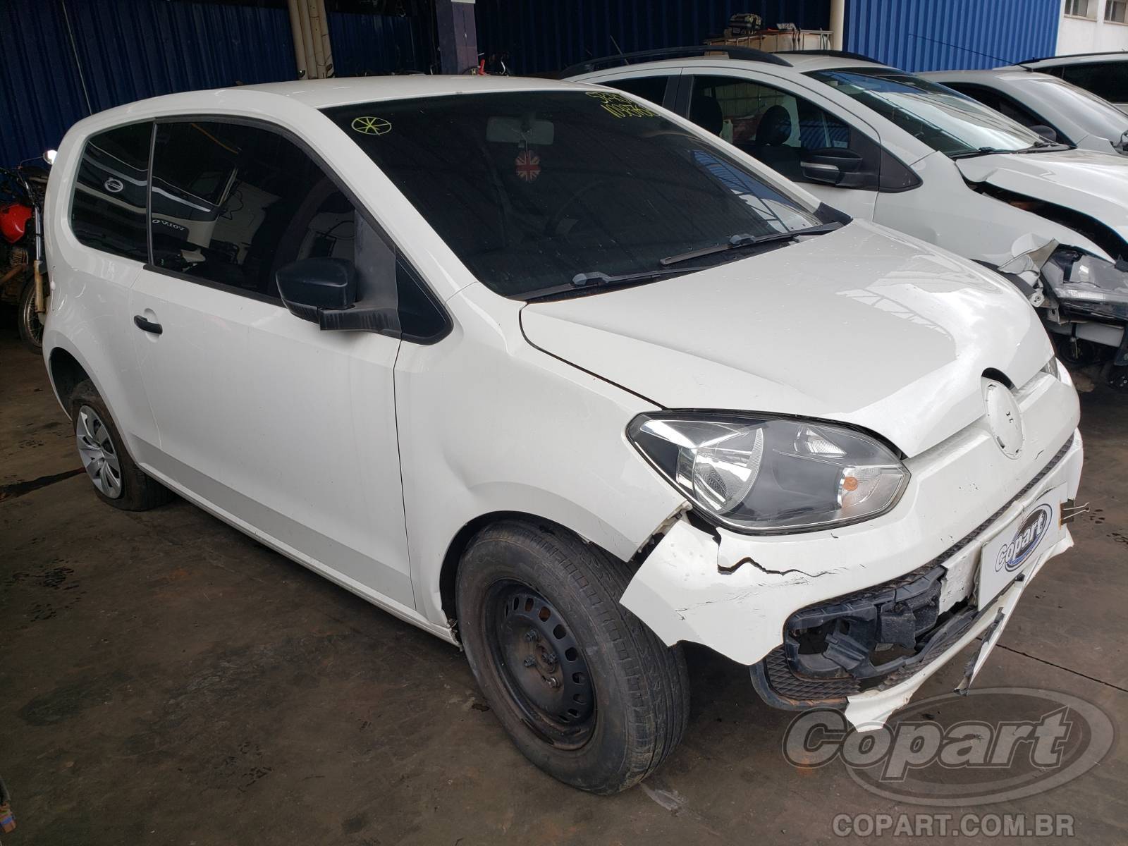 Veículo VW - VolksWagen Volkswagen VOLKSWAGEN UP 2015 2015 em leilão