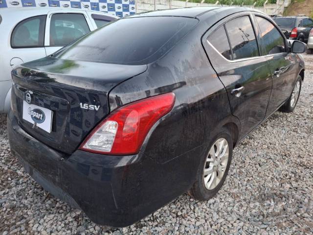 2017 NISSAN VERSA 