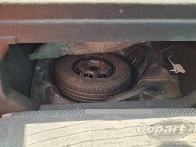 2011 CHEVROLET CLASSIC 