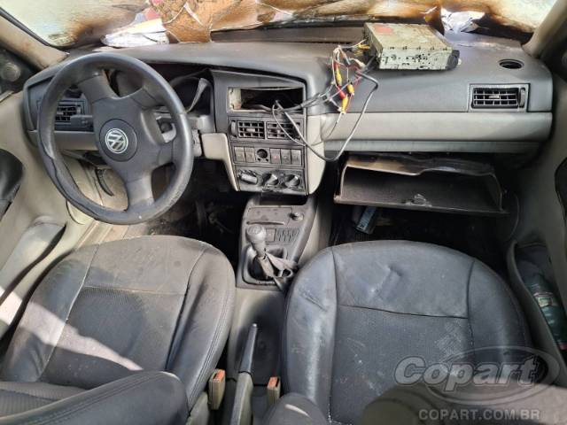 2001 VOLKSWAGEN SANTANA 