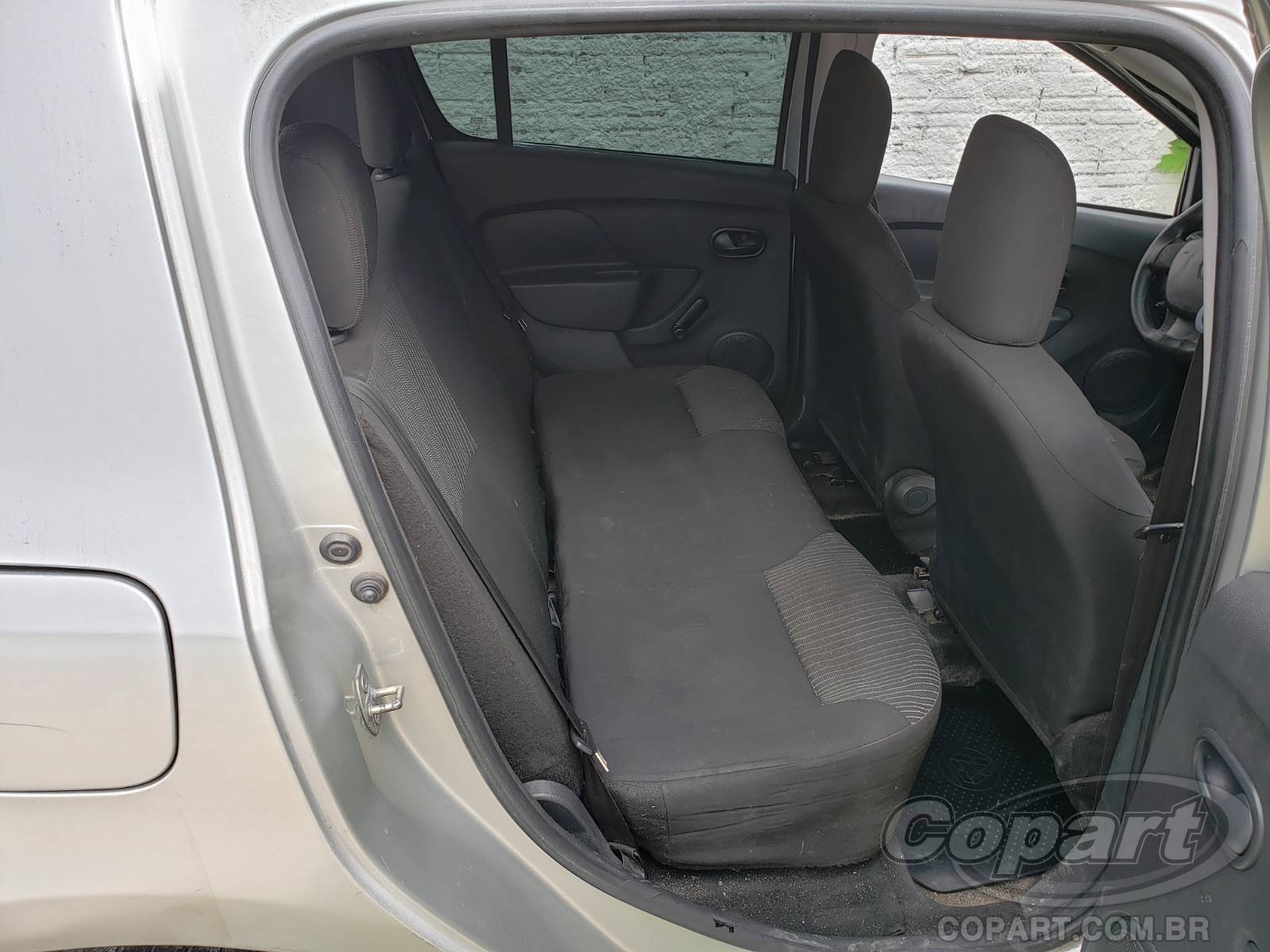 Foto 6 de 10: 2016 RENAULT SANDERO
