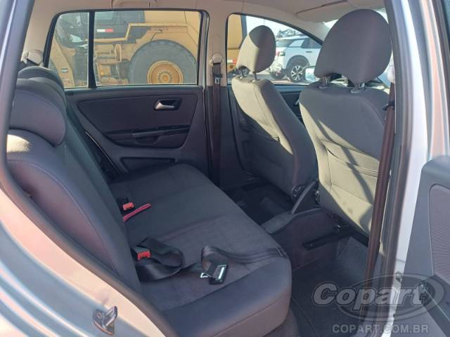 2015 VOLKSWAGEN SPACEFOX 