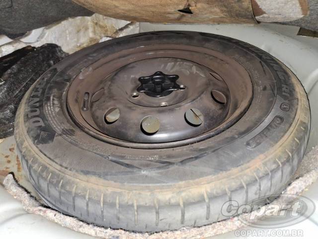 2009 FORD FIESTA SEDAN 