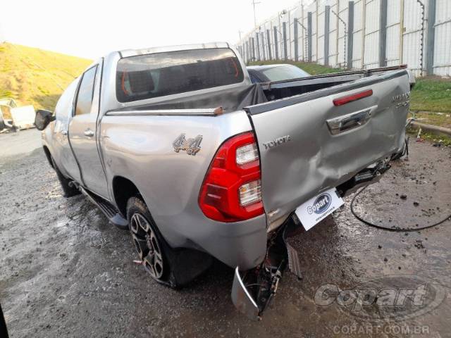 2023 TOYOTA HILUX CD 