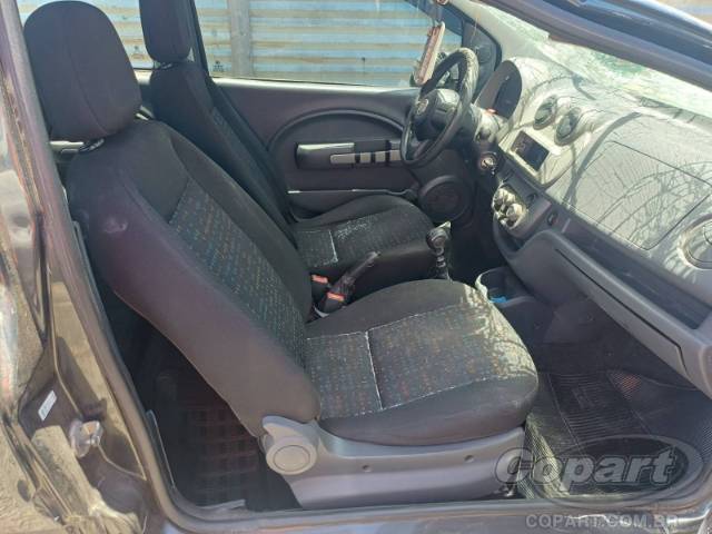 2013 FIAT UNO 