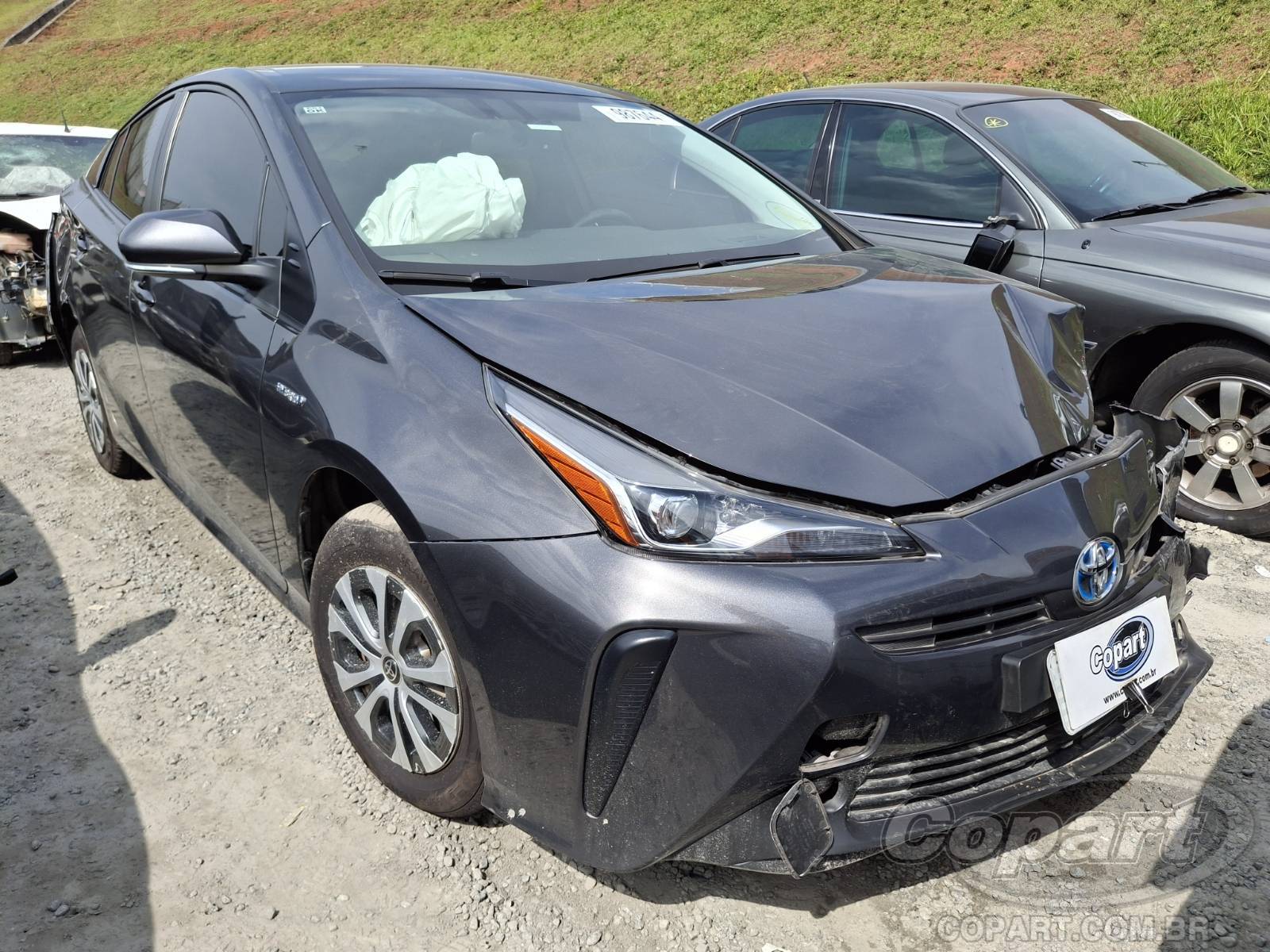 Veículo Toyota Prius Toyota Prius Hybrid 1.8 16V VVT-i 2019 Médio Dano Frontal 2019 em leilão