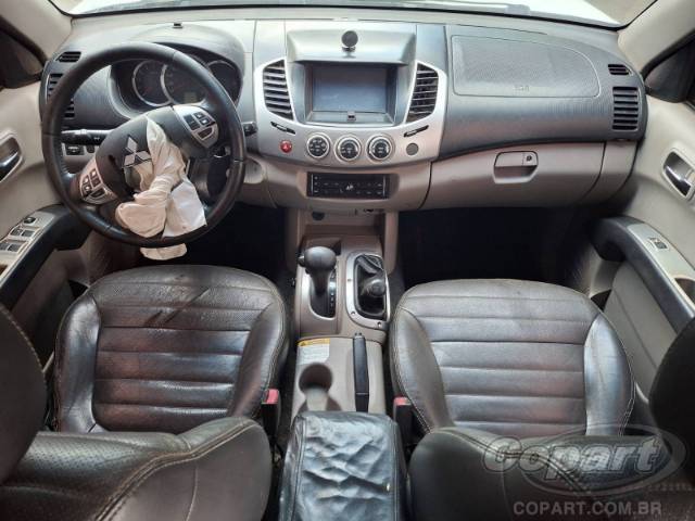 2013 MITSUBISHI L200 TRITON 