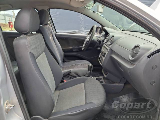 2013 VOLKSWAGEN GOL 