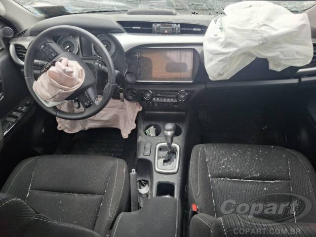 2024 TOYOTA HILUX CD 