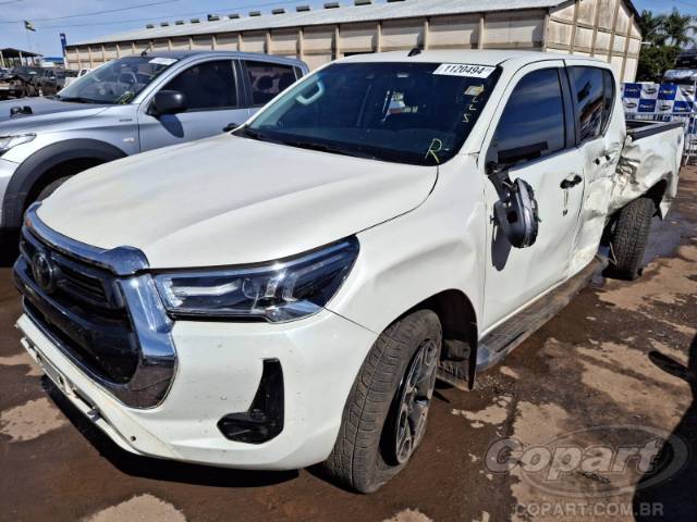 2022 TOYOTA HILUX CD 