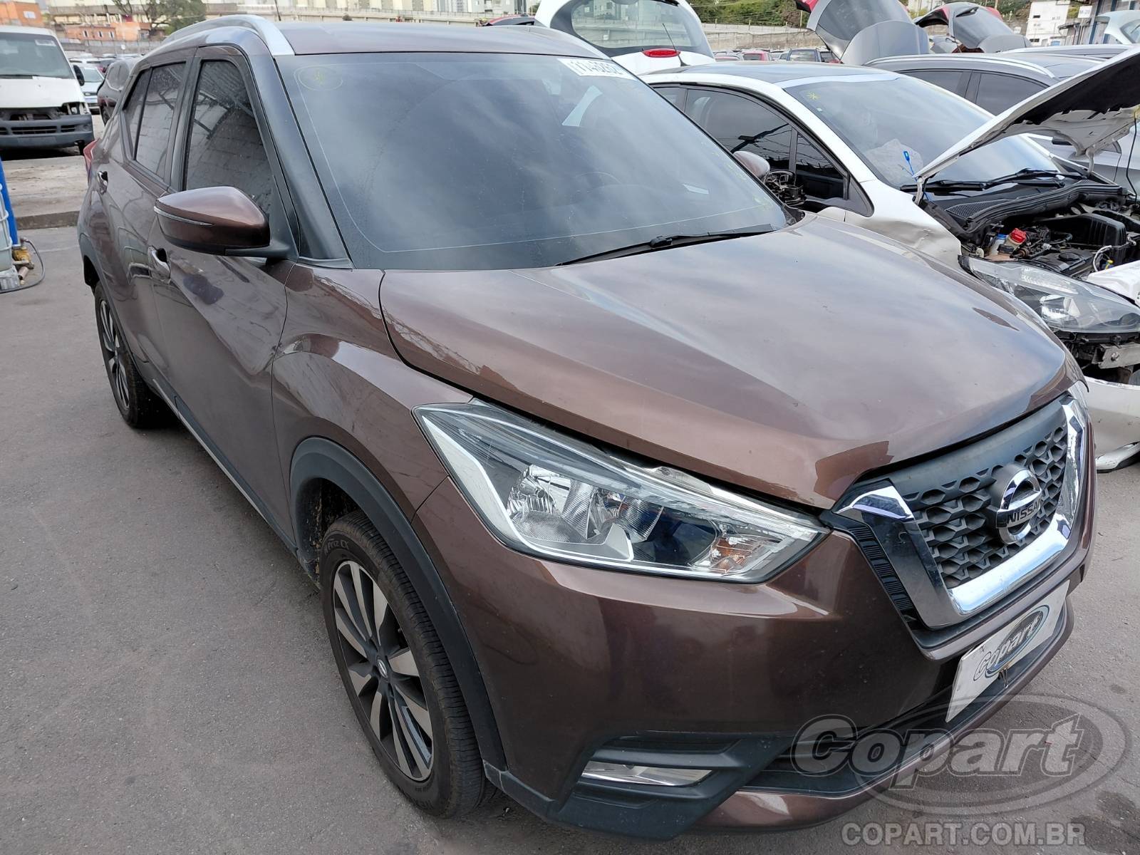 Nissan Kicks 2018 em leilão