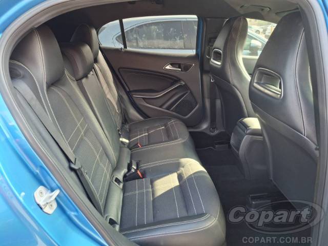 2015 MERCEDES BENZ GLA 