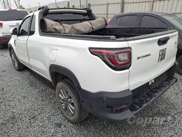 2024 FIAT STRADA 