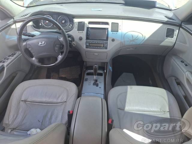 2010 HYUNDAI AZERA 