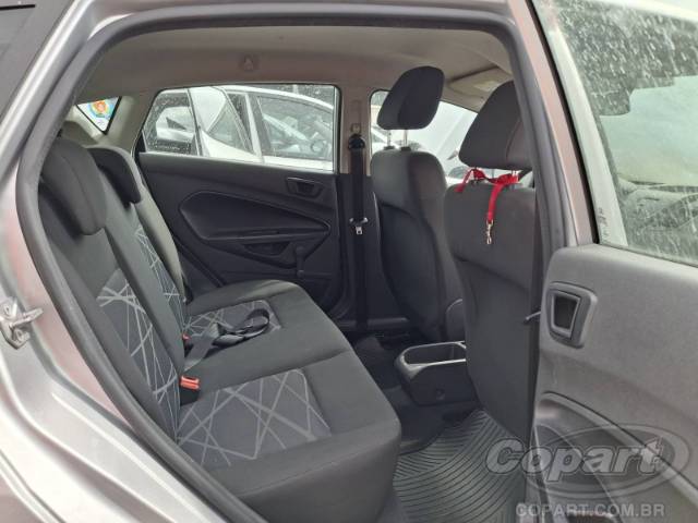 2015 FORD FIESTA 
