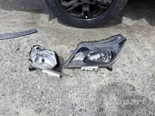 2024 NISSAN FRONTIER CD 