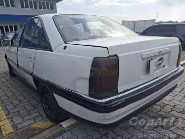 1995 CHEVROLET OMEGA 