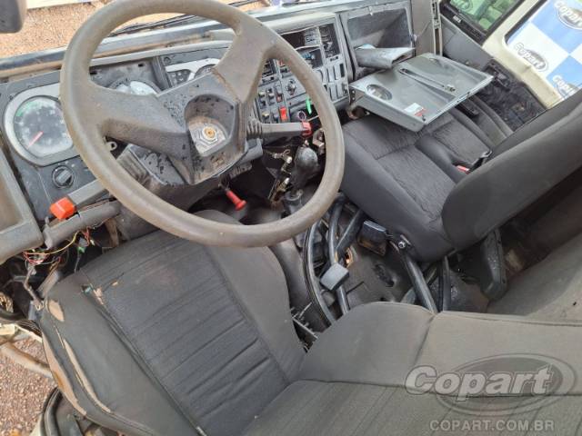 2009 FORD CARGO 815E 