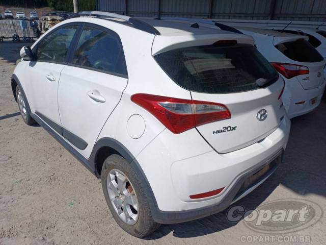 2014 HYUNDAI HB20 