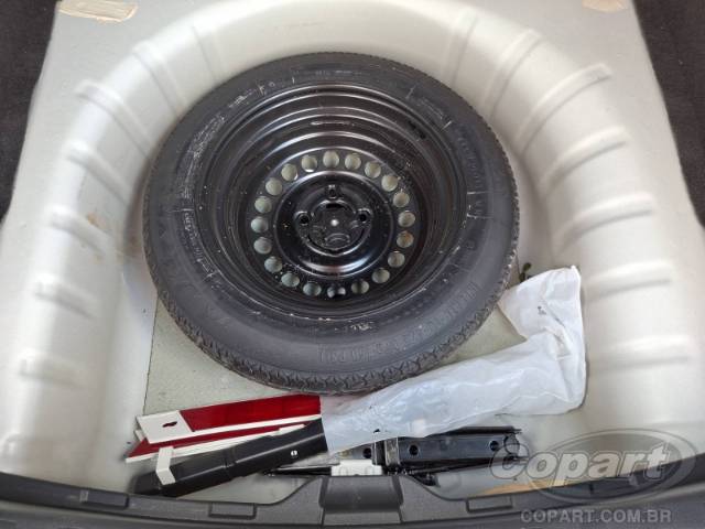 2025 NISSAN Kicks Play 