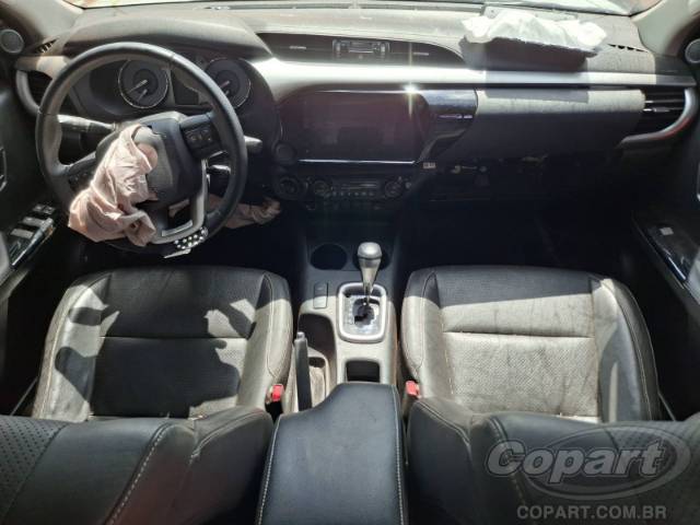 2024 TOYOTA HILUX CD 