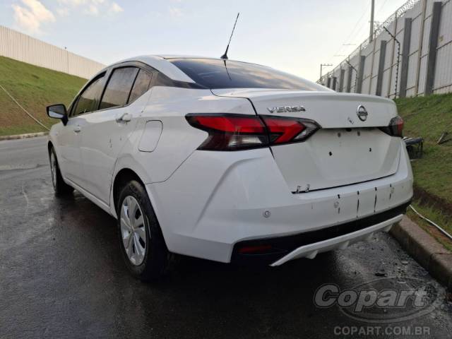 2023 NISSAN VERSA 