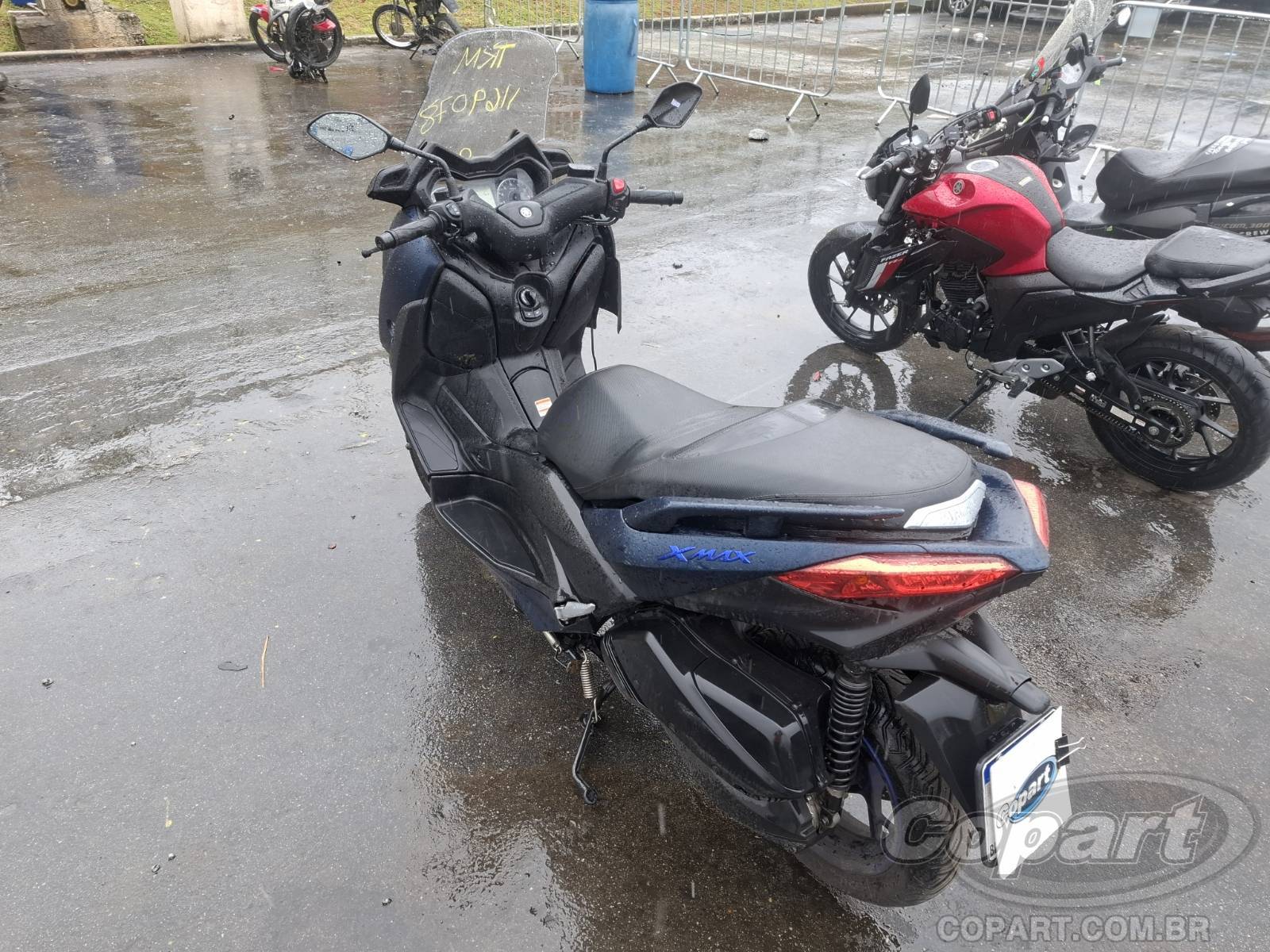 2023 YAMAHA XMAX — foto 3 de 10