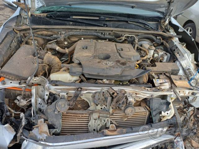 2017 TOYOTA HILUX CD 