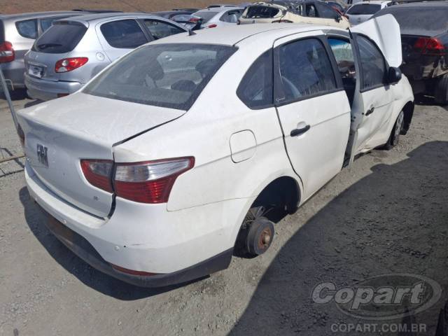 2021 FIAT GRAND SIENA 