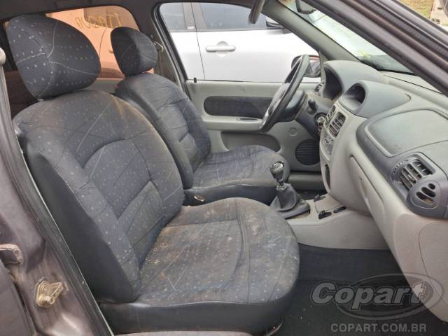 2005 RENAULT CLIO 