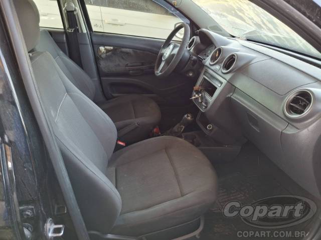 2013 VOLKSWAGEN GOL 