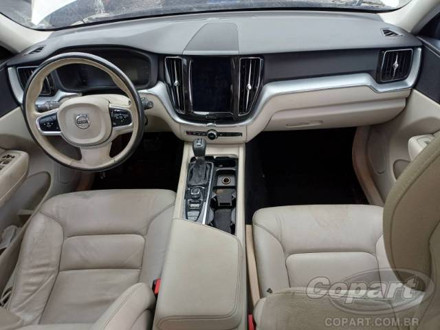 2018 VOLVO XC60 