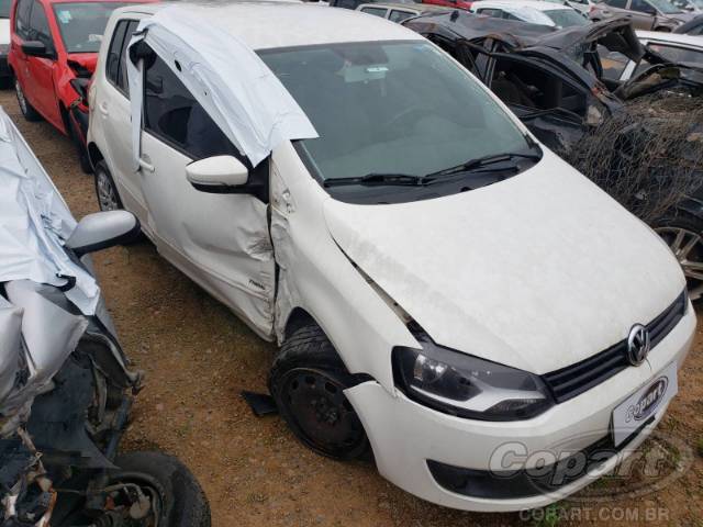 2011 VOLKSWAGEN FOX 