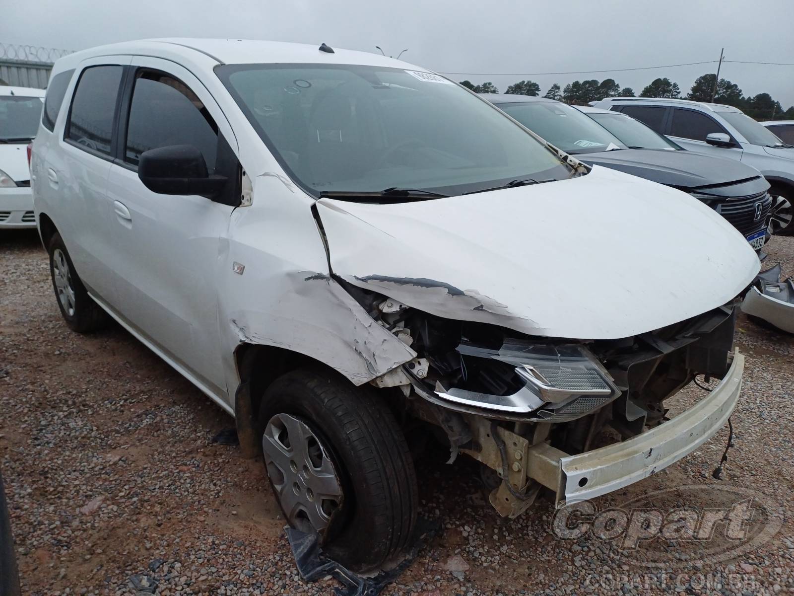 Veículo GM - Chevrolet Spin CHEVROLET SPIN LS 1.8 Eco 2020 Colisão 2021 em leilão