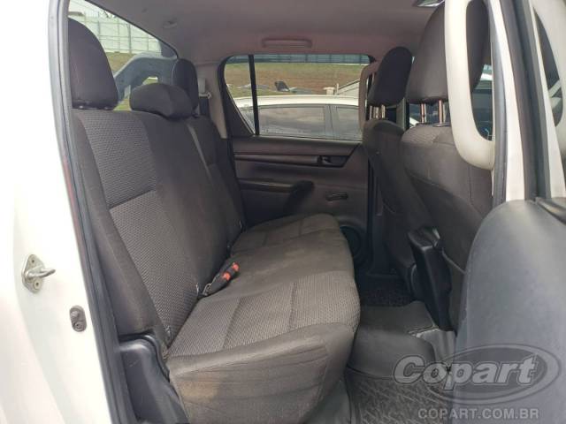 2017 TOYOTA HILUX CD 