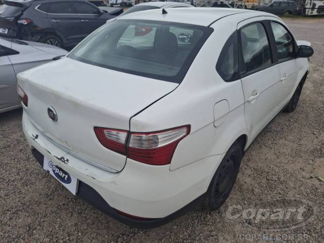 2018 FIAT GRAND SIENA 