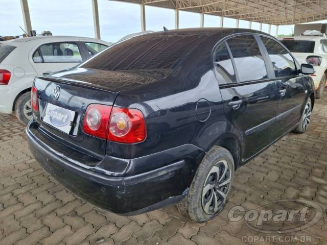 2009 VOLKSWAGEN POLO SEDAN 