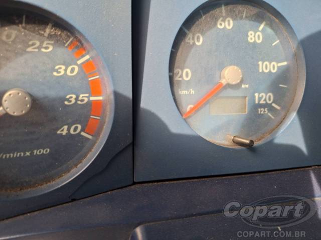 2003 VOLKSWAGEN 13.180 