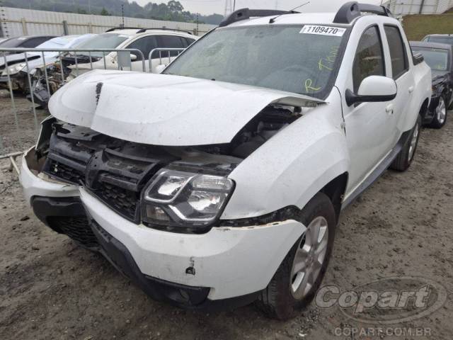 2021 RENAULT DUSTER OROCH 