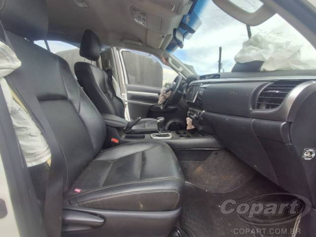 2019 TOYOTA HILUX CD 