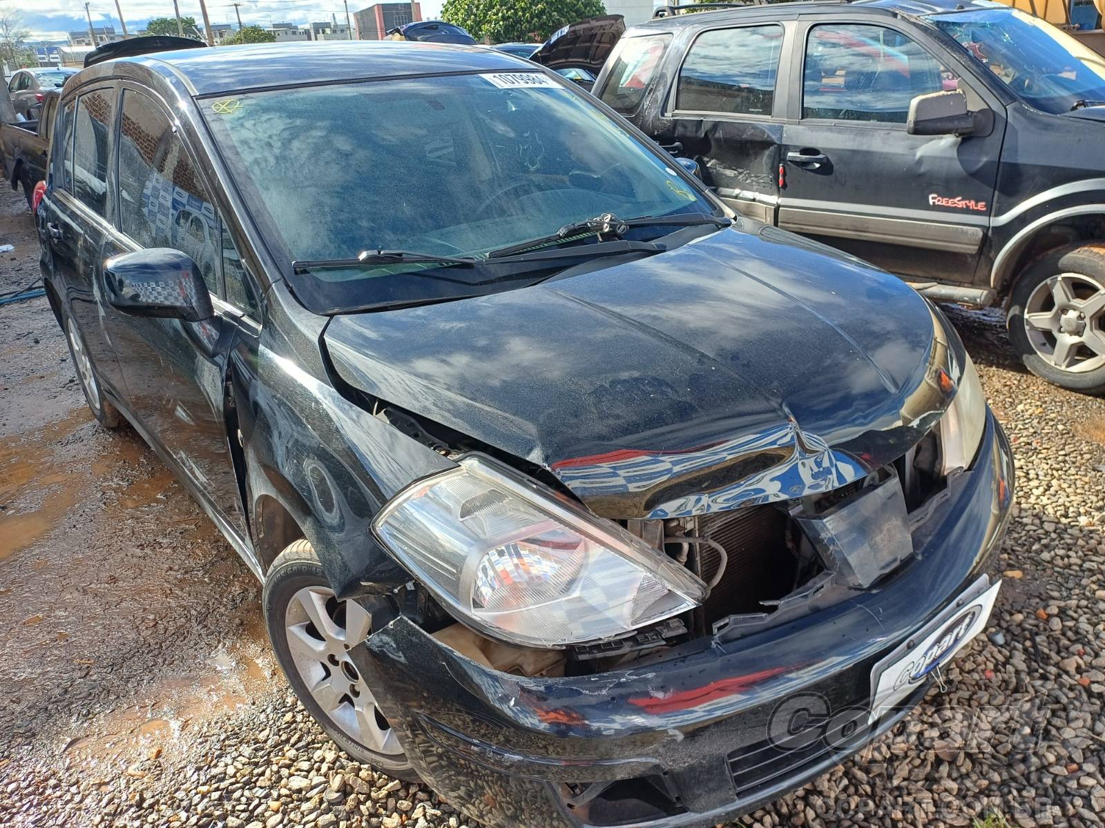 Veículo Nissan Tiida Nissan Tiida S 1.8 16V 2008 2008 em leilão