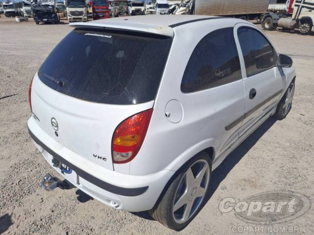 2004 CHEVROLET CELTA 