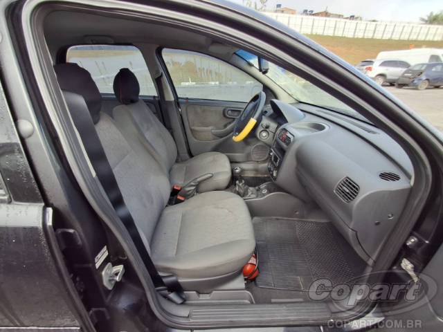 2006 CHEVROLET CORSA SEDAN 